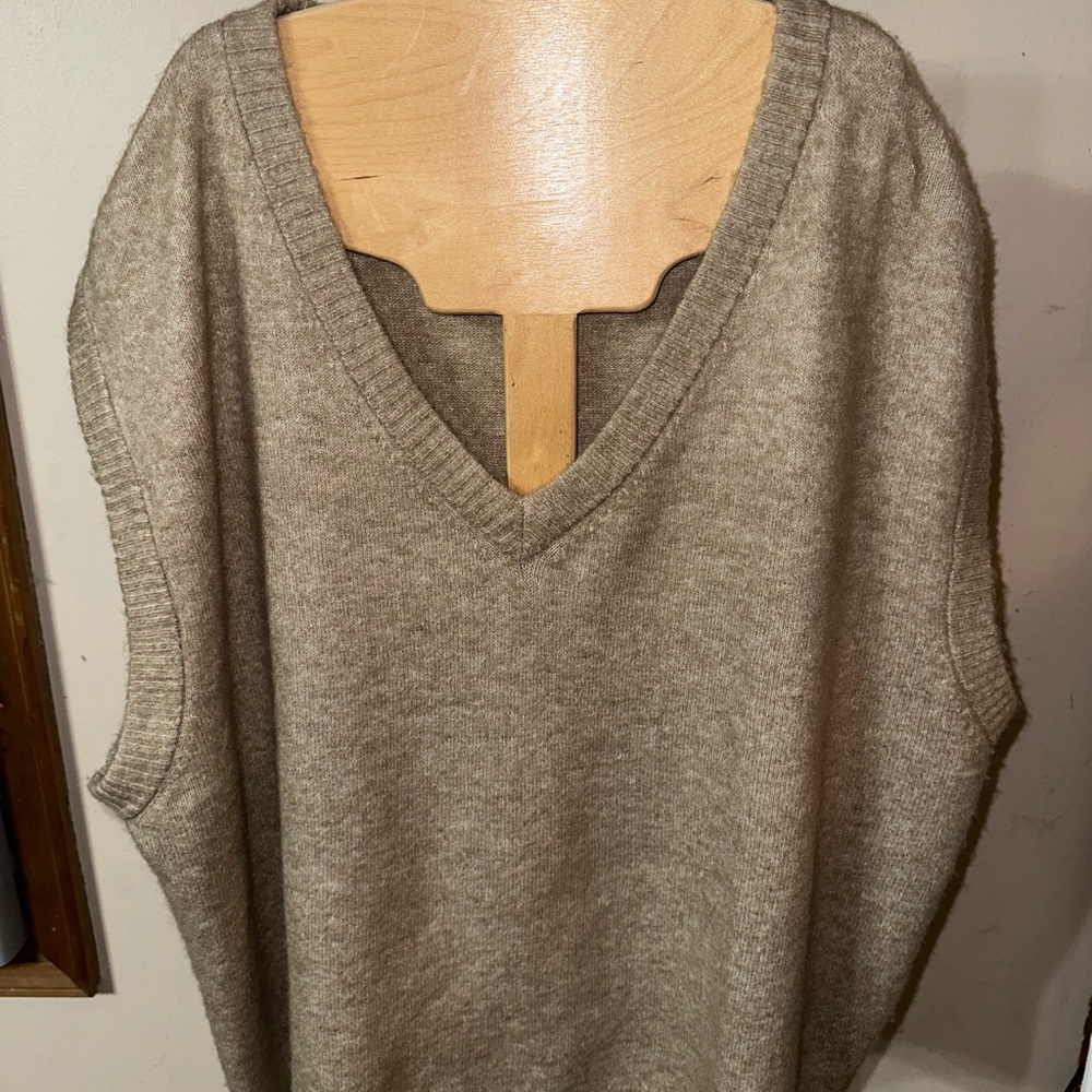 h&m sweater vest